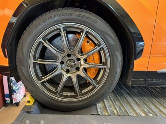 Lamborghini Urus Wheels And Tires