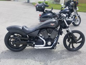 2005 Victory Vegas 8 ball