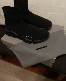 Balenci trainer shoe