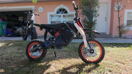 3000w 23AH 48V Electric Dirt Bike 40Mph 45miles Range volt Reaper brand new