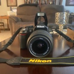 Nikon D D3100 14.2MP Digital SLR Professional CameraNikon D D3100 14.2MP Digital SLR Professional Camera