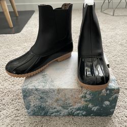 Women’s Duck Boots 