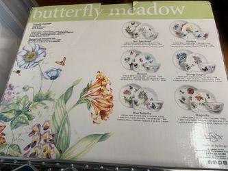 Lenox butterfly meadow 24 piece dinner set