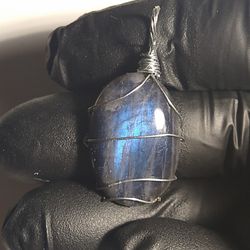 Natural Blue Labradorite Wire Wrap Pendant 
