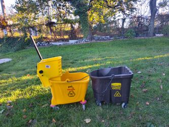 janitorial bucket