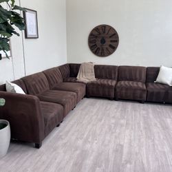 FREE DELIVERY! 🚚 - Brown Modular Suede Modern Sectional Couch