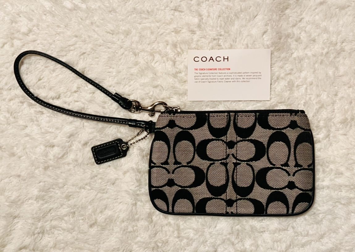 COACH Signature Small Wristlet Pouch