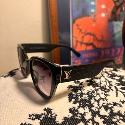 Louis Vuitton Shades 
