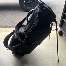 Pins And Aces Golf Bag