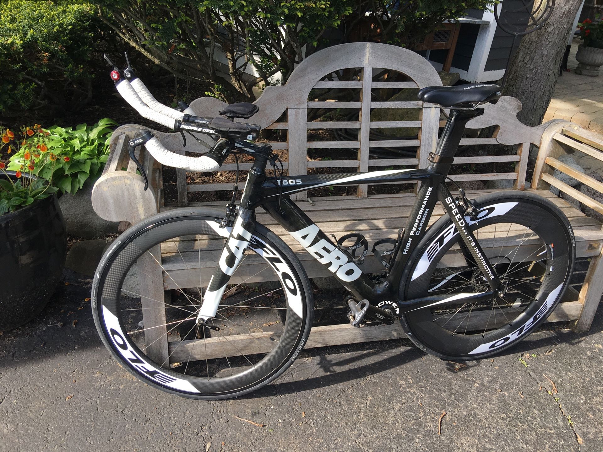 AeroCat full Carbon TT Bike