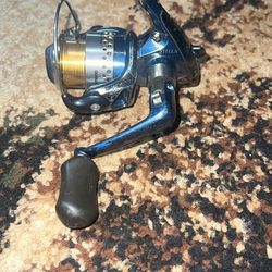 Shimano Stella 1000 & St. Croix Avid 7'0 Combo for Sale in Barnegat, NJ -  OfferUp