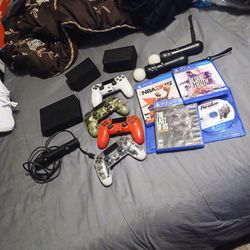 PS4 Accessories 