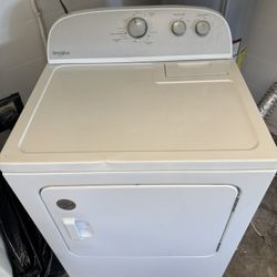 Whirlpool Washer Dryer Set 