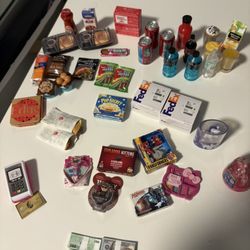 Mini Brand Collection 