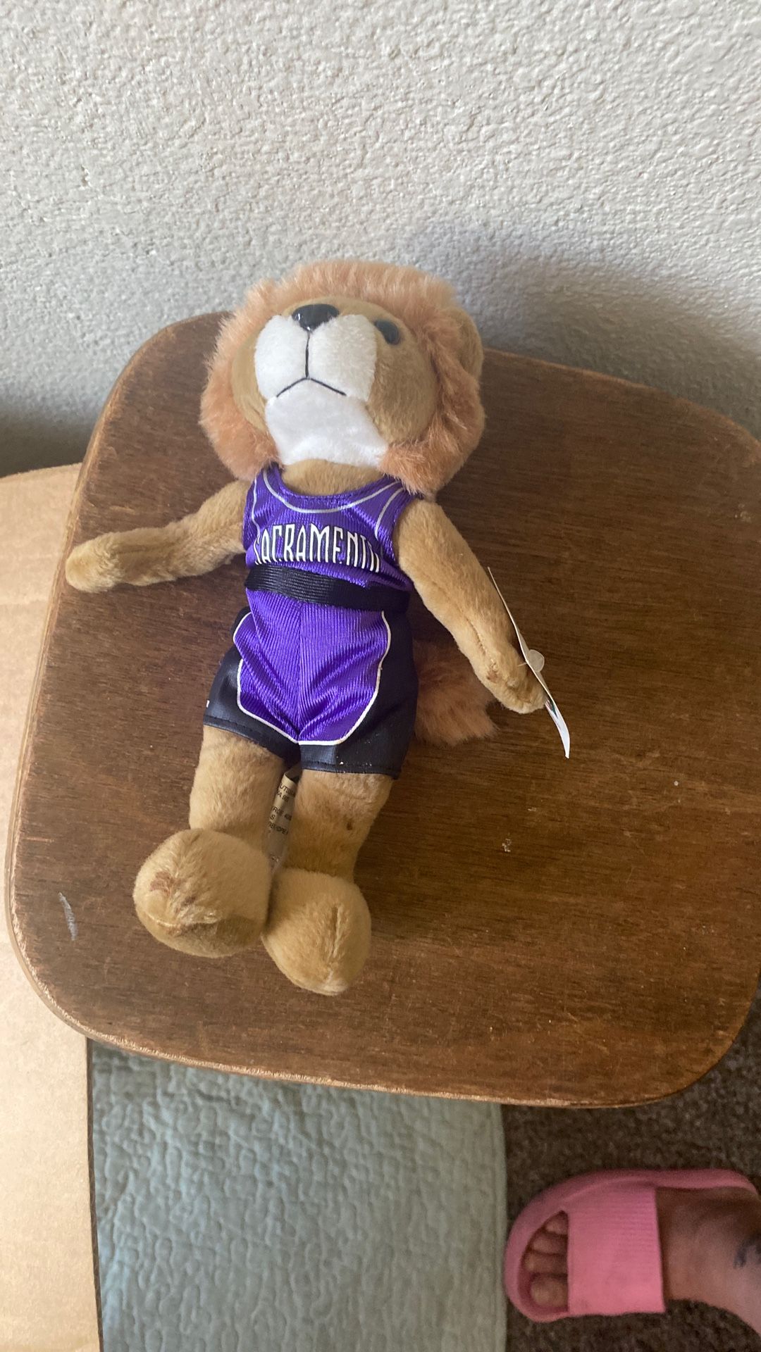 Kings Plushie