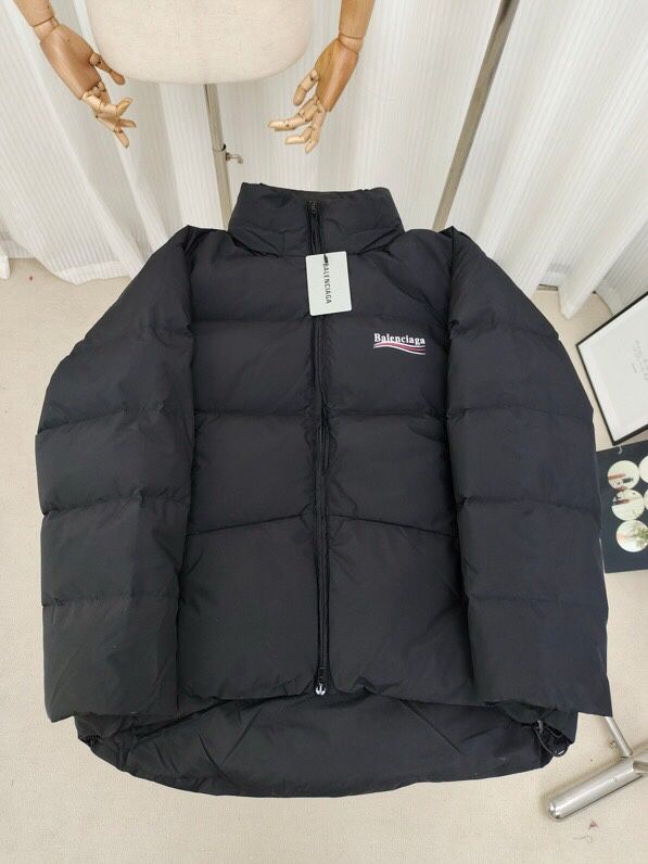 Balenciaga Men’s Black Coat 2025 New 