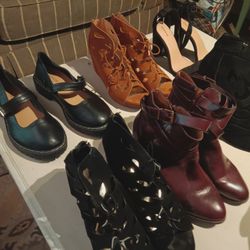 Woman's Shoes Size 13 And 14