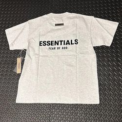NWT FEAR OF GOD ESSENTIALS T-SHIRT SS22 "Light Oatmeal" AUTHENTIC SIZE M and L