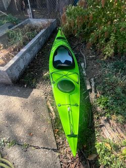 Eddyline Rio 120 Kayak + Paddle – $900 Firm