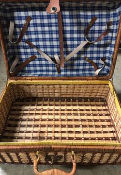 Vintage picnic basket