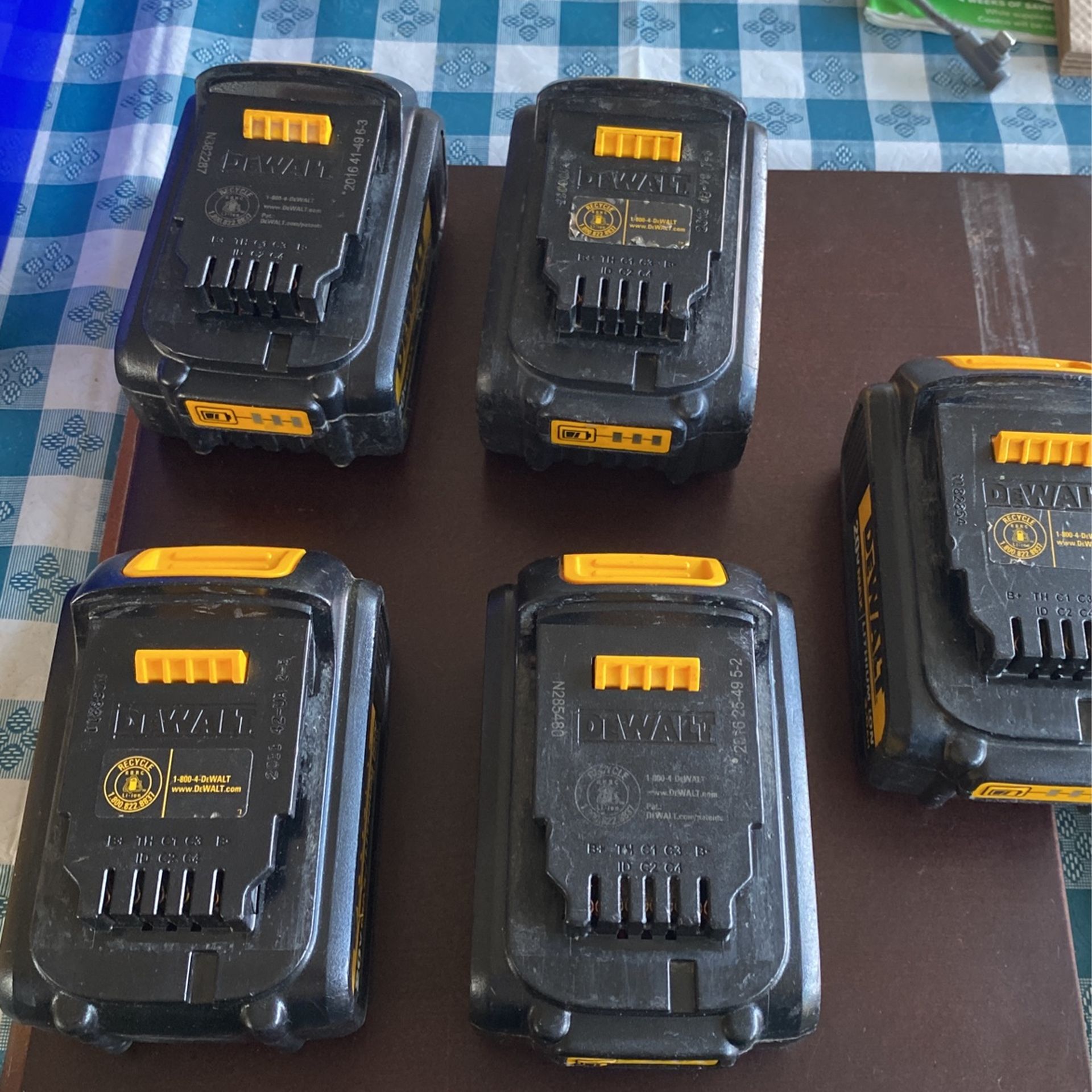Dewalt Black 3Ah 20volt Battery