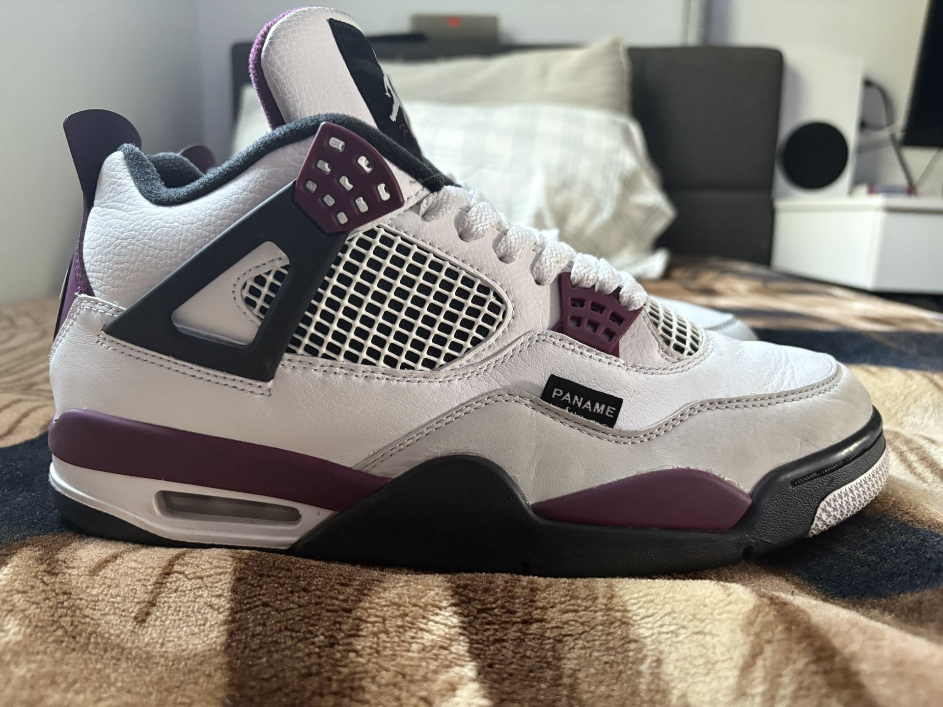 PSG Jordan 4s