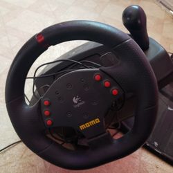 Logitech Momo force feedback racing wheel