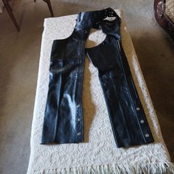 Woman's Leather Bikers Chaps