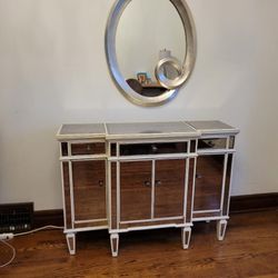 Buffet Table With Mirror Set