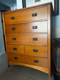 Dresser