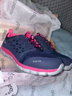 NEW REEBOK WORK SHOES