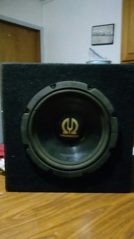 Old school Pioneer IMPP 12" sub in wedge box