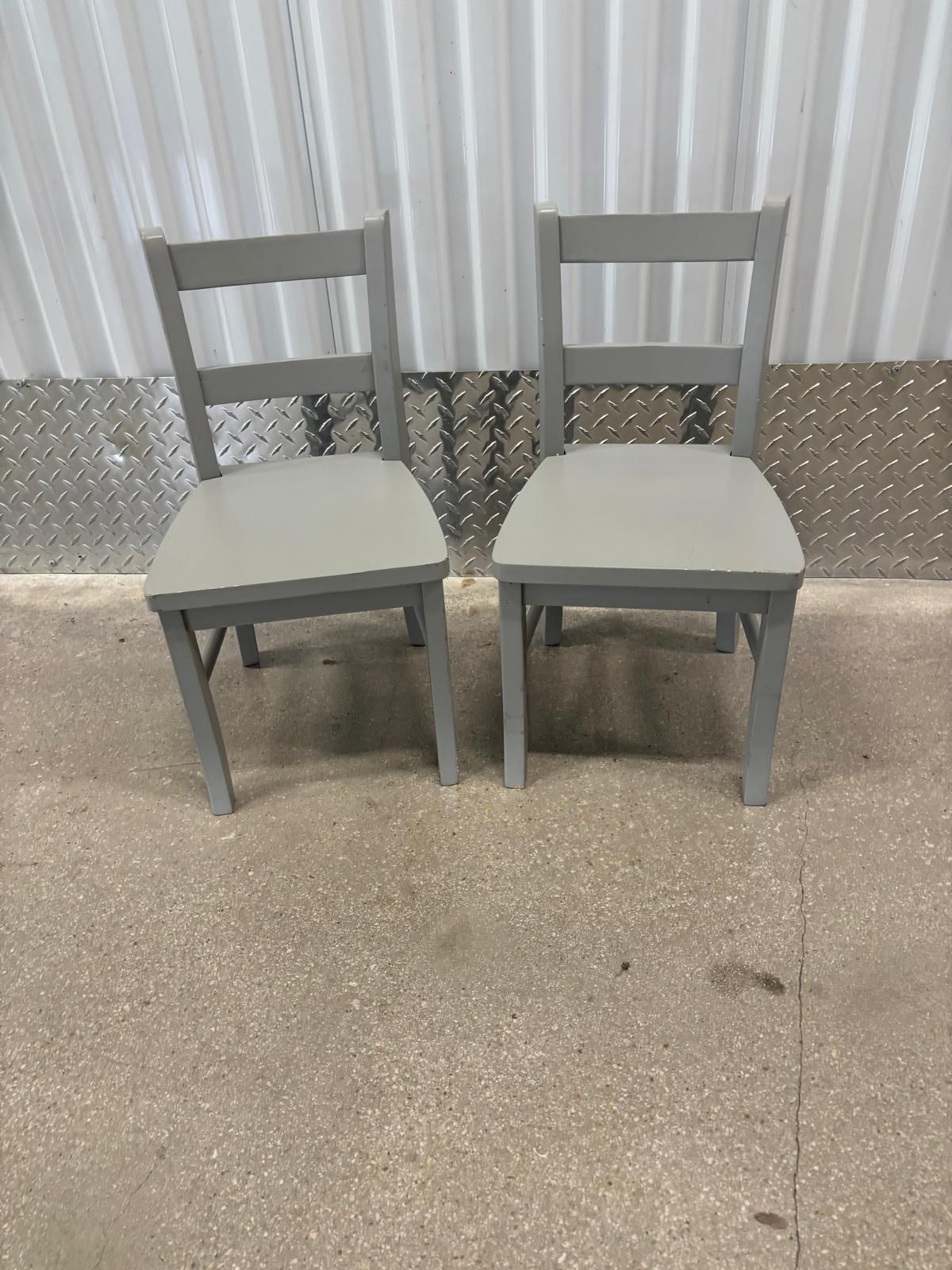 Pottery Barn kids chairs size for kids. 11” wide , 21” high , 12 “ depth $30 for both