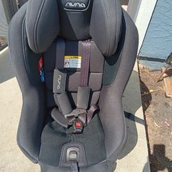 Convertible Car Seat 