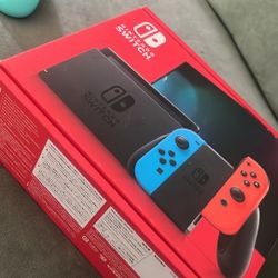 Nintendo Switch 