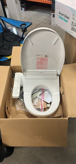 Shop Toto TOTO Washlet KC2 Electronic Bidet Seat with SoftClose Lid Item 1988220
