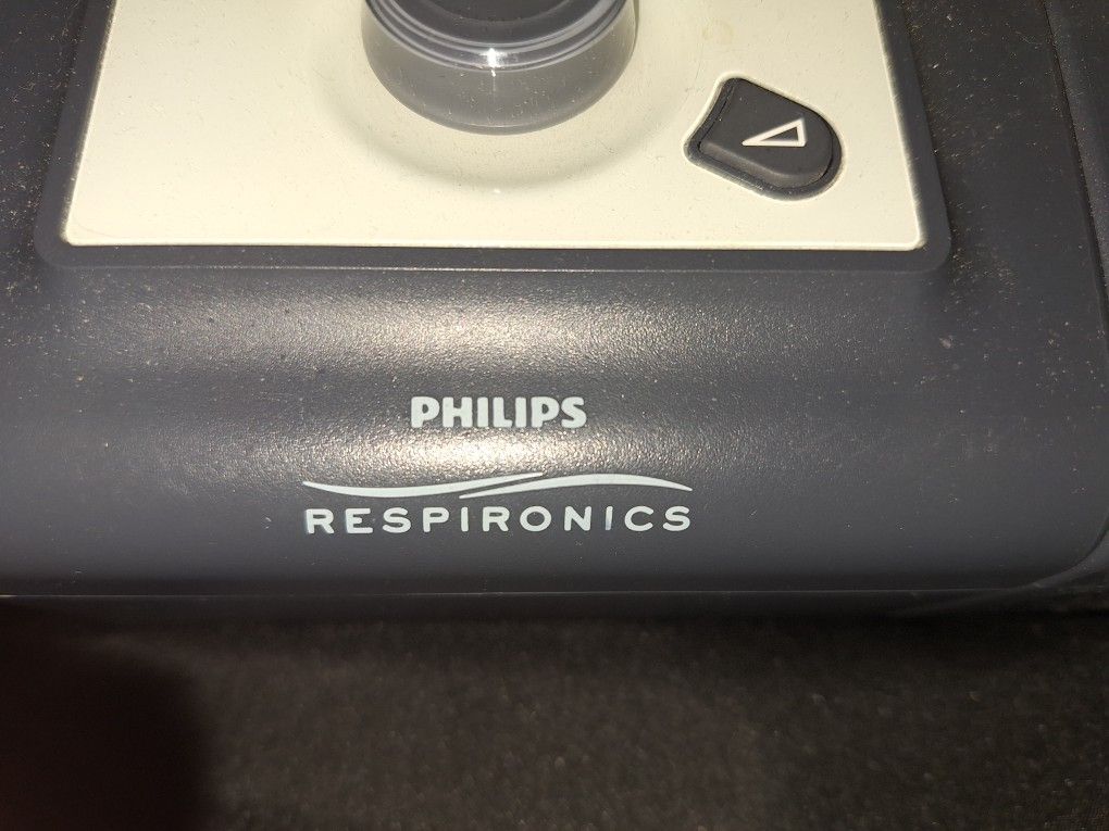 Philips Respironics sleep apnea machine for Sale in Coquille, OR OfferUp