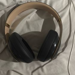 Studio 3 beats