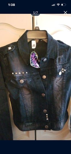 ABBEY DAWN AVRIL LAVIGNE VINTAGE LOOKING DENIM JEAN JACKET SIZE LARGE BLACK.