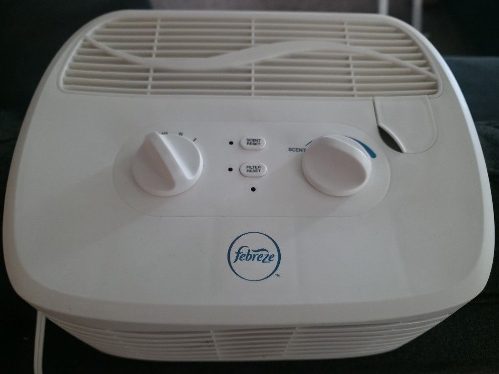 Febreze Tabletop HEPA-Type Air Purifier FHT170W, White