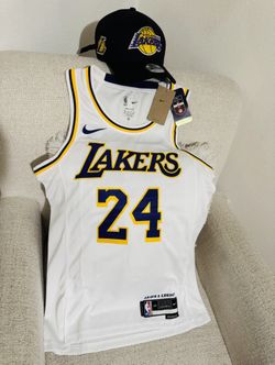 Lakers Jersey And Strap back New $60