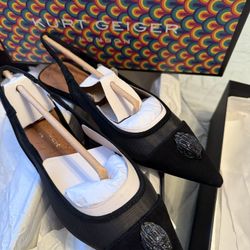 Kurtgeiger Flat 