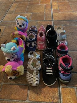 Toddler Girls Shoes (Size:3-6) 👉$10 All👈