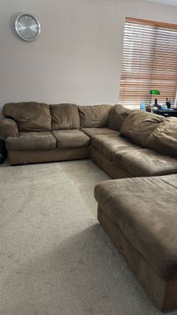 Used U Shaped Couch (6 seater)