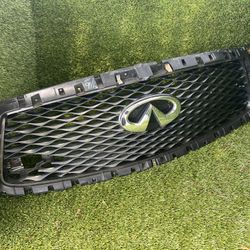 Infiniti Q60 Grill With Emblem 