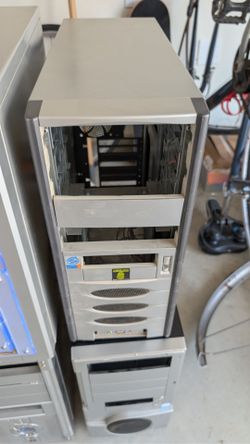 Unknown Brand Vintage Computer Case