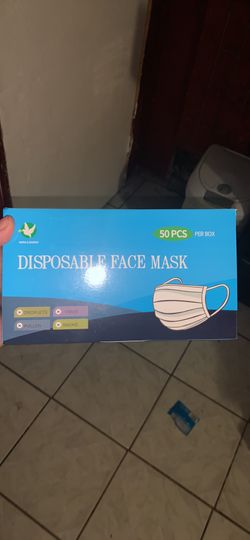 Disposable face masks