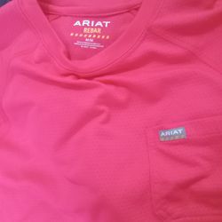 Ariat  Shirts Size Med