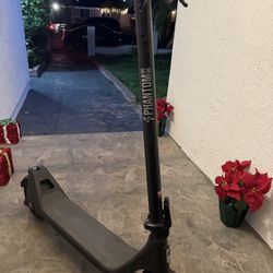 A10 Phantom Electric Scooter