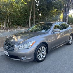 2013 Infinity M37
